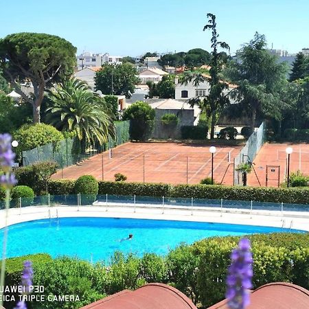 2 Pieces Climatise-Wifi / 4 Voyageurs / Boxe Prive / 2 Piscines / 2 Tennis / Petanque / Pingpong Antibes Exterior photo